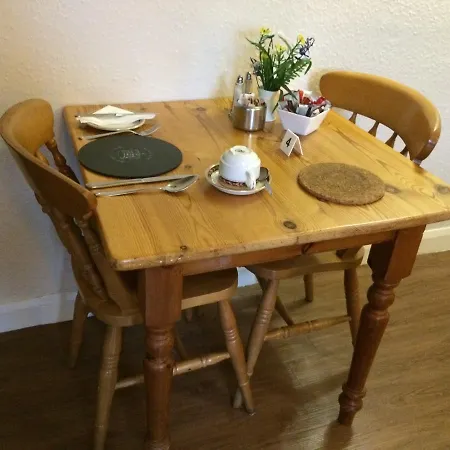 호텔 The Crown 호턴 인 리블스데일