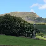 The Crown Hotel Horton in Ribblesdale